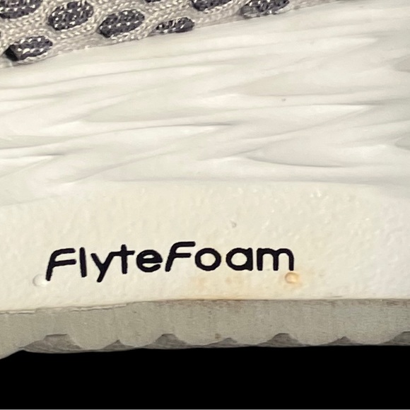 ASICS ROAD HAWK FF2 GRAY FEEL FAST RUNNING Womens Size 10 SHOES - Picture 5 of 8